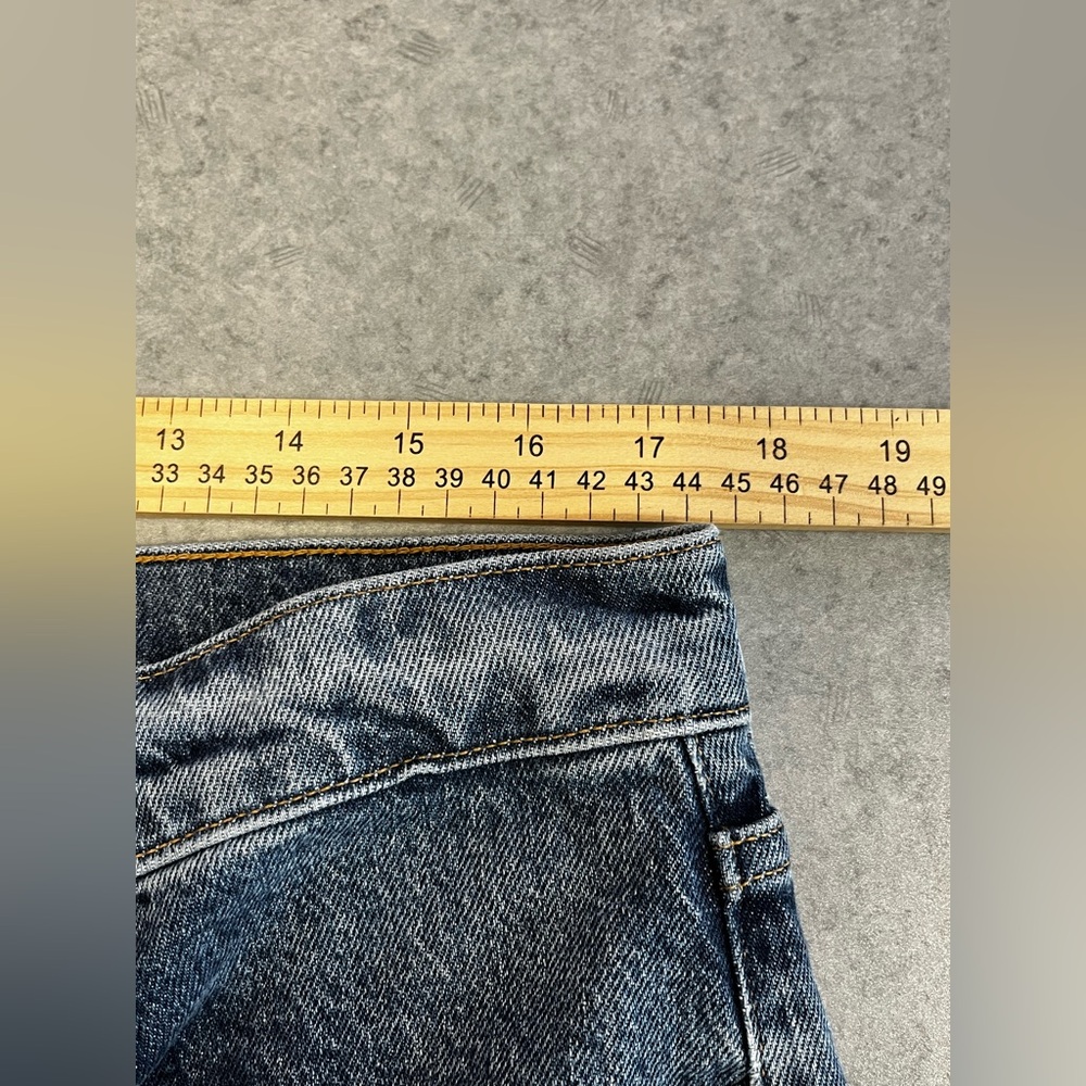 AGOLDE Harper Mid Rise Relaxed Straight Jeans in Fix—32 - Picture 10 of 14